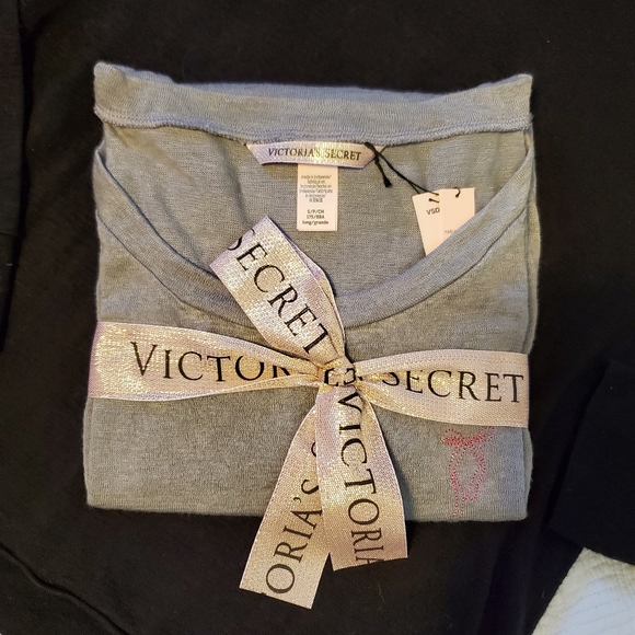 🎀 2 VICTORIA'S SECRET LOUNGE-WARE TOPS 🎀 - Picture 5 of 5